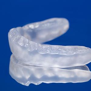 Occlusal splint sitting on reflective surface